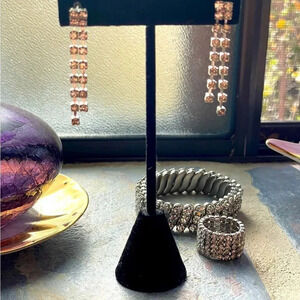 VINTAGE SILVER TONE AND CLEAR RHINESTONE EXPANDABLE BRACELET RING EARRINGS SET